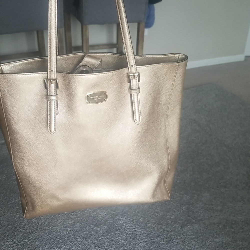 MICHAEL KORS BAG